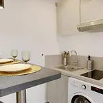 Fully Renovated Studio Buttes-Chaumont